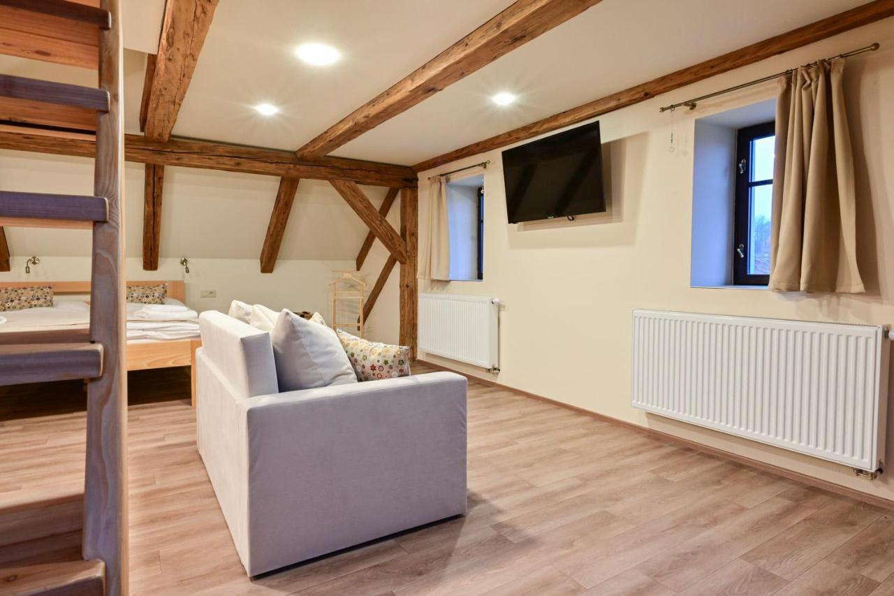 Wellness Na Vceli Lazne - Apispa - Apiterapeut-cz - 5 Procedur Apartment